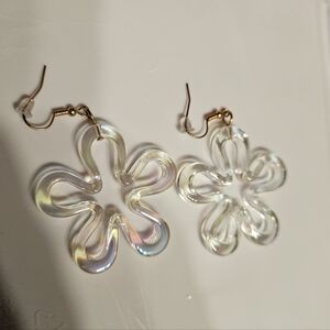SHEIN Iridescent Clear Flower Drop Earrings - Gold Hooks